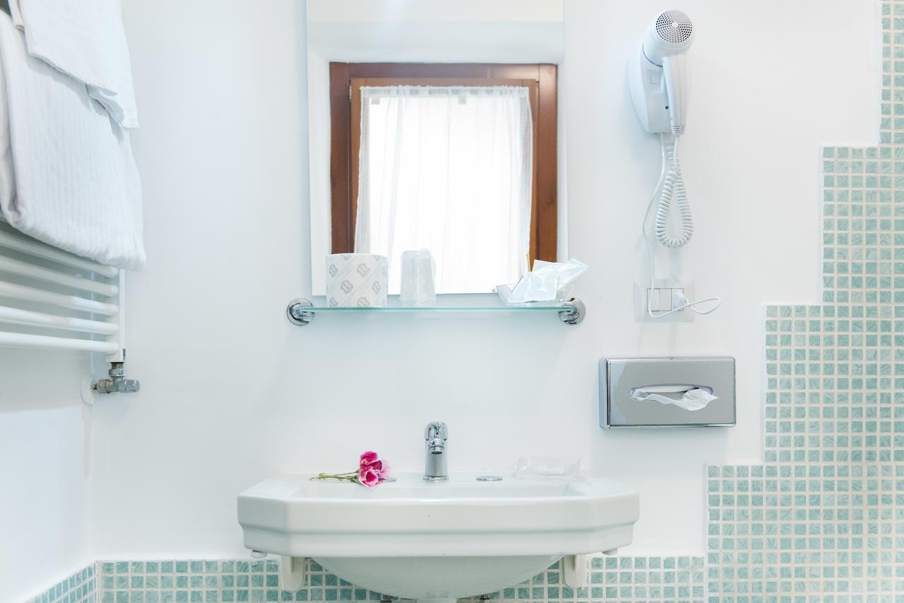Domus Popolo Bed & Breakfast Rome Exterior photo